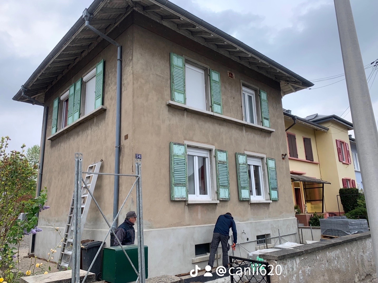 Maison à étage — ravalement et ITE — Avant